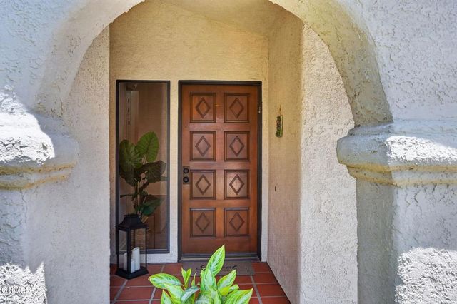 2258 Placita San Rufino, Camarillo, CA 93010