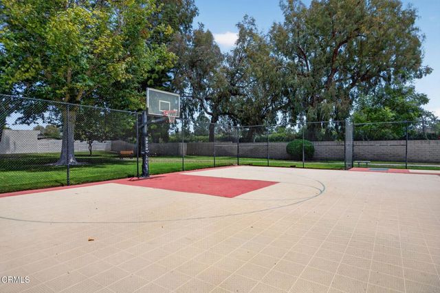 2258 Placita San Rufino, Camarillo, CA 93010