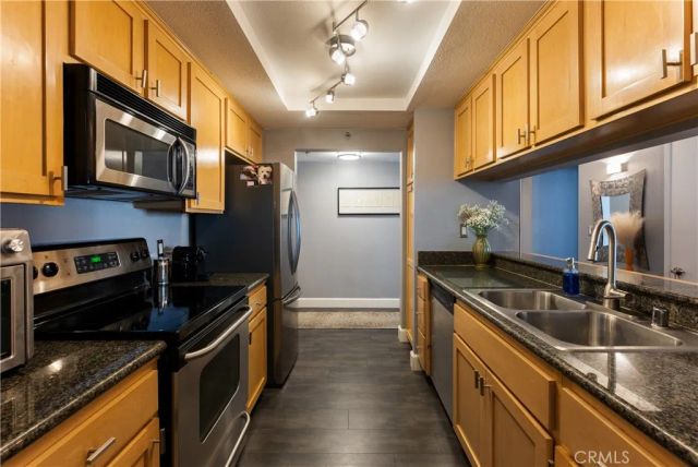 600 W 9th 811, Los Angeles, CA 90015