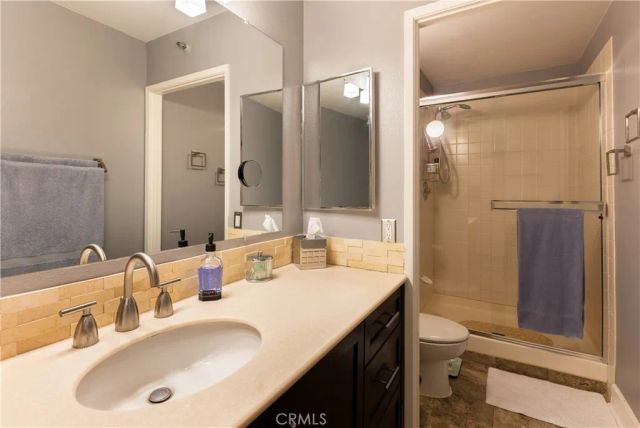 600 W 9th 811, Los Angeles, CA 90015