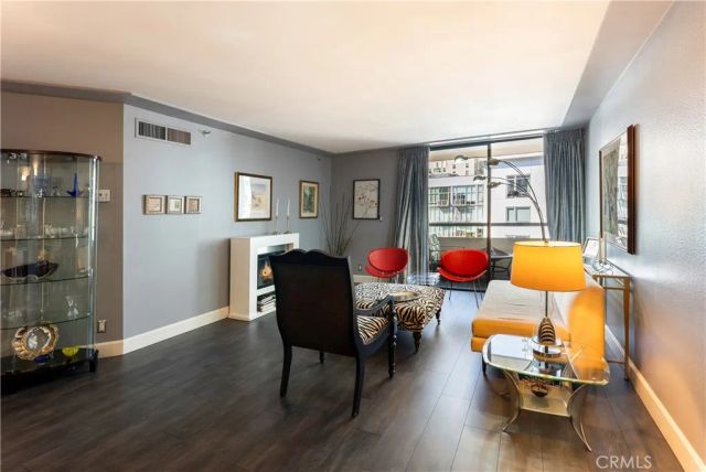 600 W 9th 811, Los Angeles, CA 90015