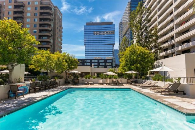 600 W 9th 811, Los Angeles, CA 90015