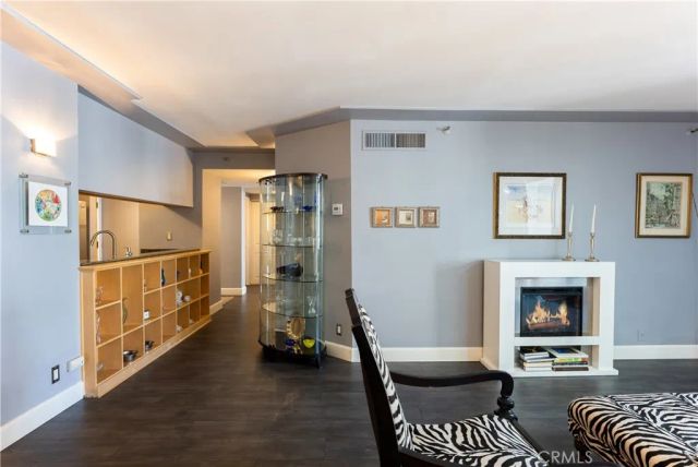600 W 9th 811, Los Angeles, CA 90015