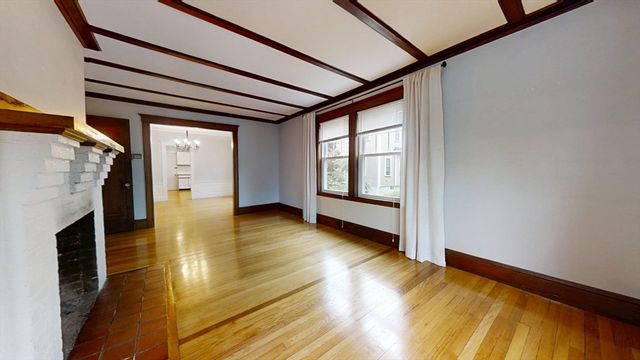 28 Hibbard 1, Newton, MA 02458