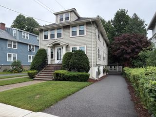 28 Hibbard 1, Newton, MA 02458
