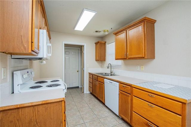 615 Bliss Circle, Centerton, AR 72719