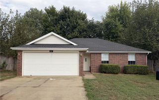 615 Bliss Circle, Centerton, AR 72719