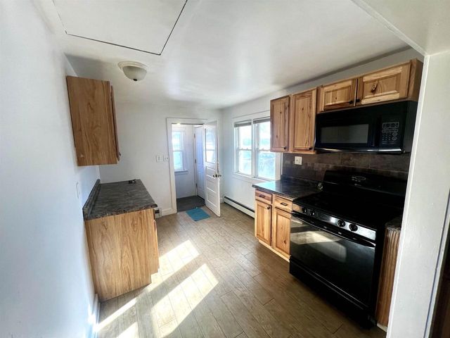 618 N BAIRD STREET, Green Bay, WI 54302