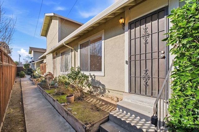 20139 Anita Ave, Castro Valley, CA 94546