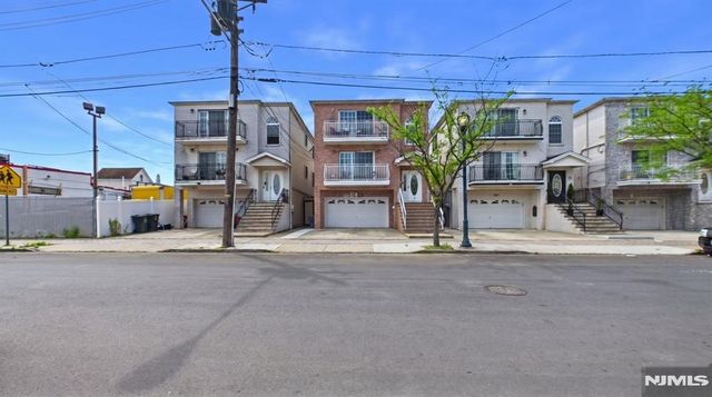 16 High Street, Elizabeth, NJ 07202