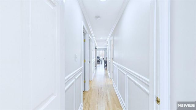 16 High Street, Elizabeth, NJ 07202