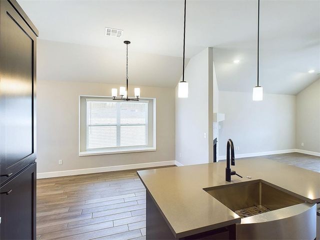 13933 Klinsman Road, Piedmont, OK 73078