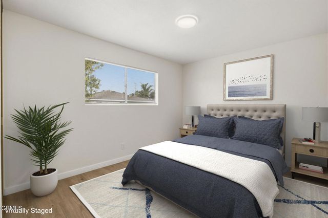 1127 Acadia Place, Ventura, CA 93003