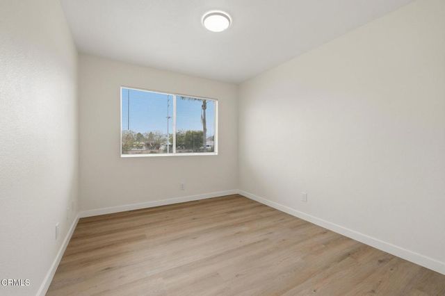 1127 Acadia Place, Ventura, CA 93003