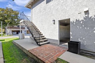 1127 Acadia Place, Ventura, CA 93003