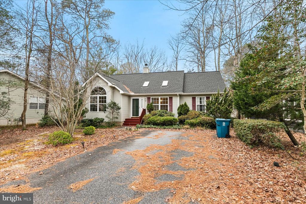 50 KING RICHARD RD, Ocean Pines, MD 21811