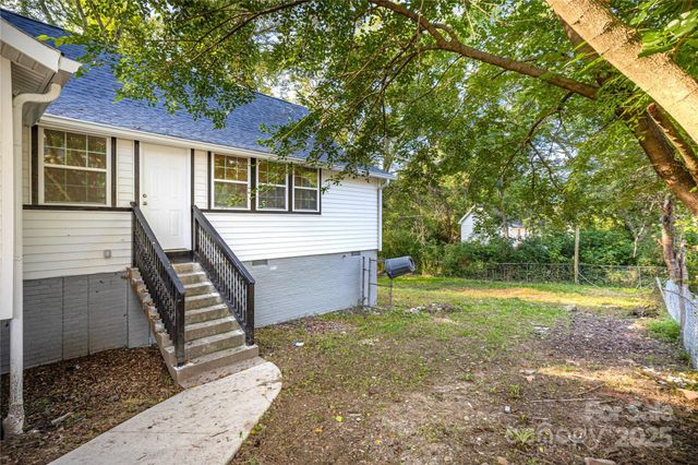 962 13th Street, Lancaster, SC 29720
