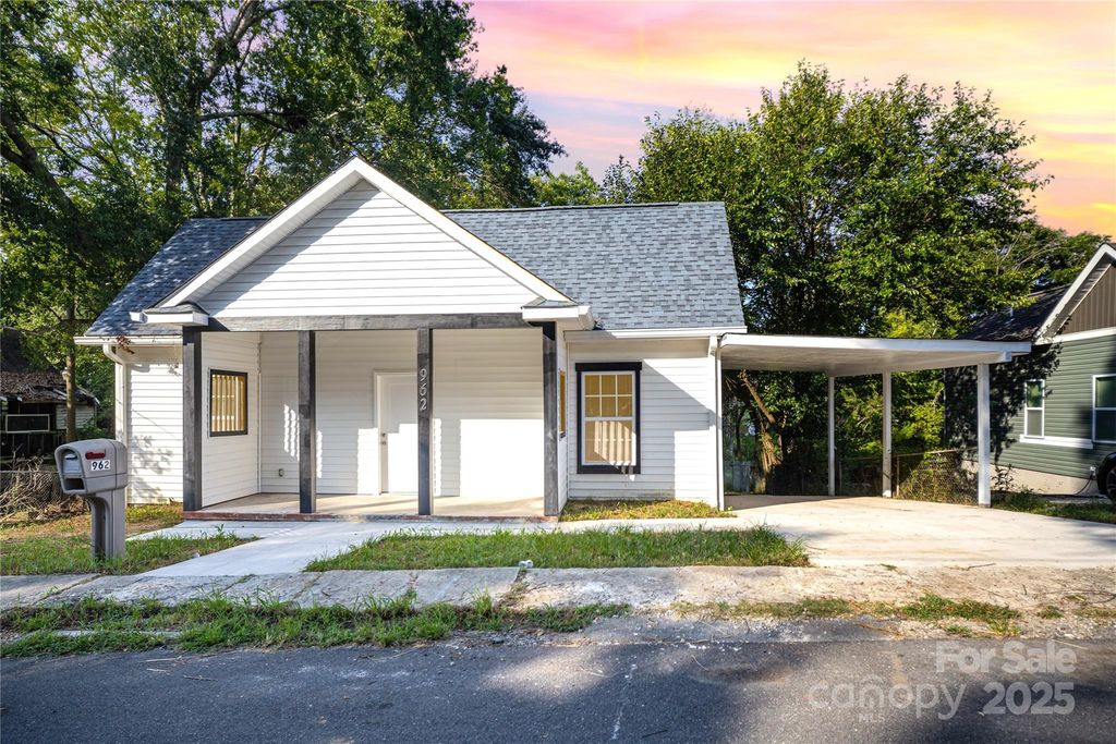 962 13th Street, Lancaster, SC 29720