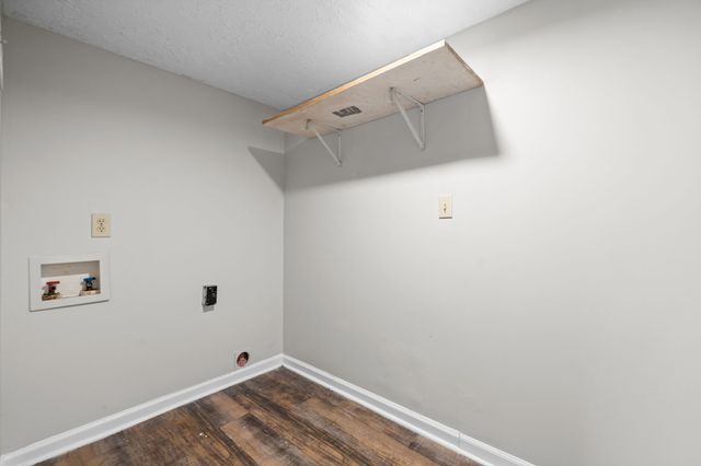 208 Chapel St Apt B, Clarksville, TN 37042