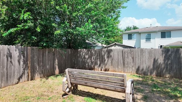4003 Reeders DR, Austin, TX 78725
