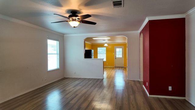 4003 Reeders DR, Austin, TX 78725