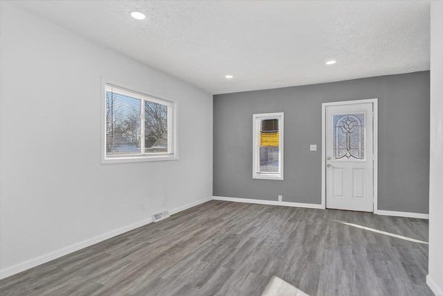 1025 10th Street, Beloit, WI 53511