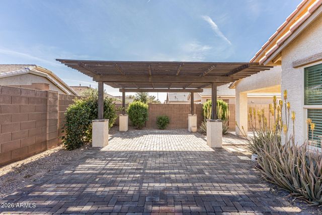 2177 E GILLCREST Road, Gilbert, AZ 85298