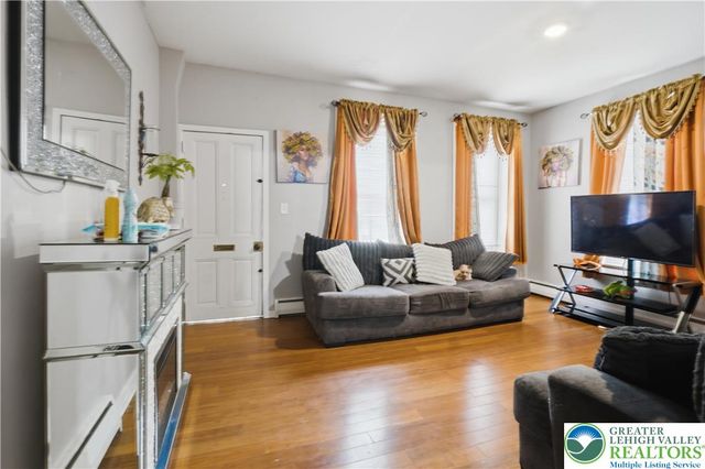 824 West Gordon, Allentown City, PA 18102