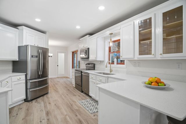 5411 Pine Lane, North Branch, MN 55056