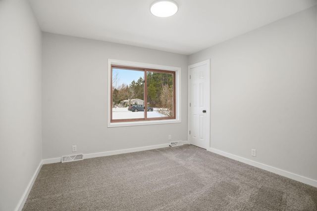 5411 Pine Lane, North Branch, MN 55056