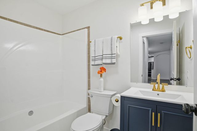 5411 Pine Lane, North Branch, MN 55056