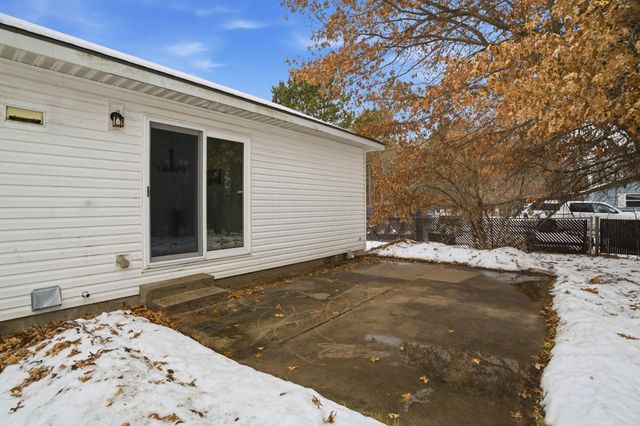 5411 Pine Lane, North Branch, MN 55056