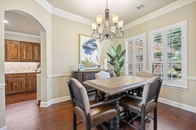 1104 Catalina Bay Boulevard, Granbury, TX 76048
