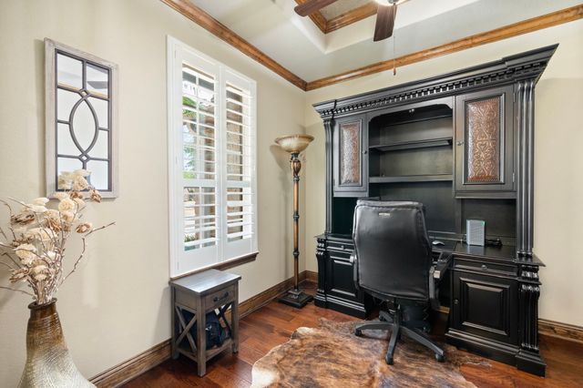 1104 Catalina Bay Boulevard, Granbury, TX 76048