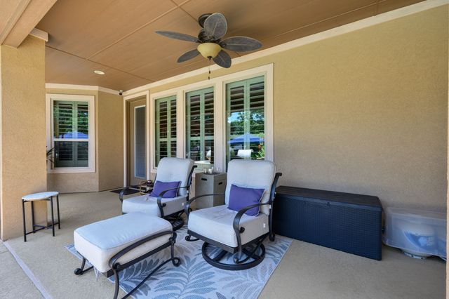 1104 Catalina Bay Boulevard, Granbury, TX 76048
