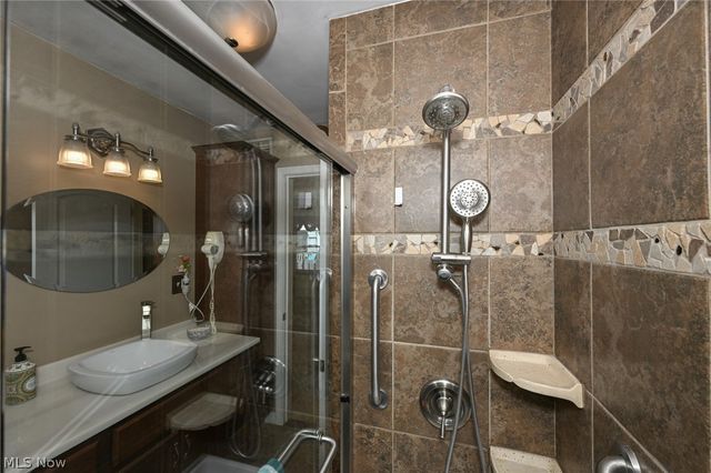 145 Edgewood Drive, Berea, OH 44017