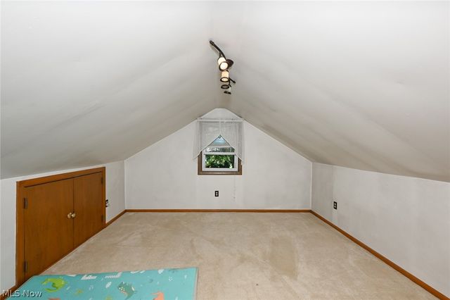145 Edgewood Drive, Berea, OH 44017