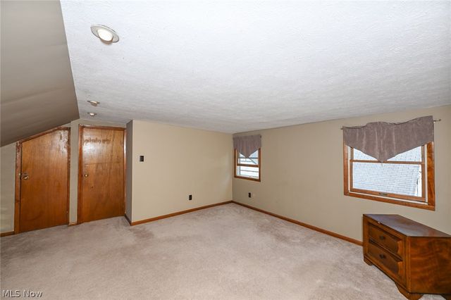 145 Edgewood Drive, Berea, OH 44017