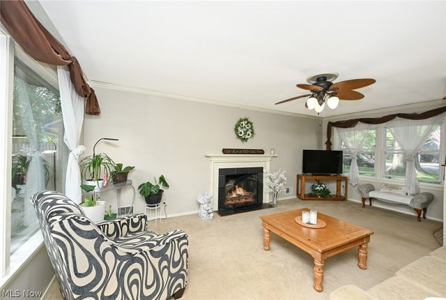 145 Edgewood Drive, Berea, OH 44017