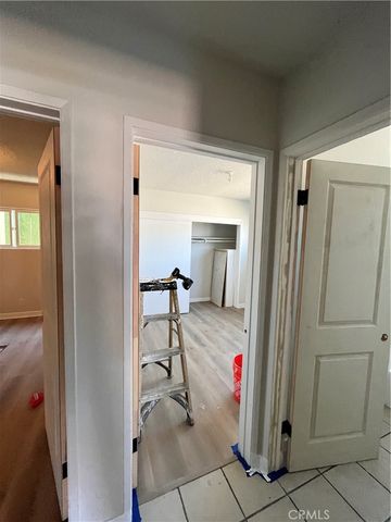 2844 Ardmore 2, South Gate, CA 90280