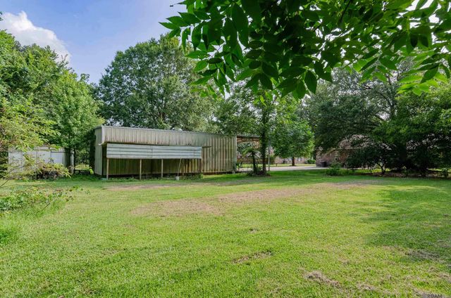 13204 Bluff Rd, Geismar, LA 70734