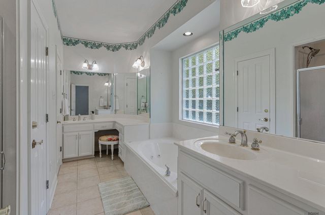 13204 Bluff Rd, Geismar, LA 70734