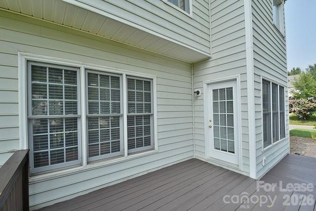 10402 Friarsgate Road, Huntersville, NC 28078