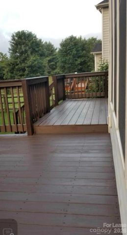 10402 Friarsgate Road, Huntersville, NC 28078