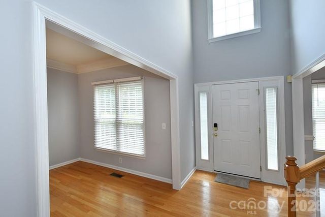 10402 Friarsgate Road, Huntersville, NC 28078