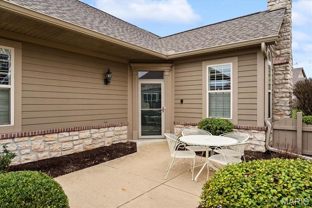 1304 Three Rivers Drive, O'fallon, IL 62269