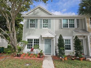 7858 Sanibel Dr, Tamarac, FL 33321