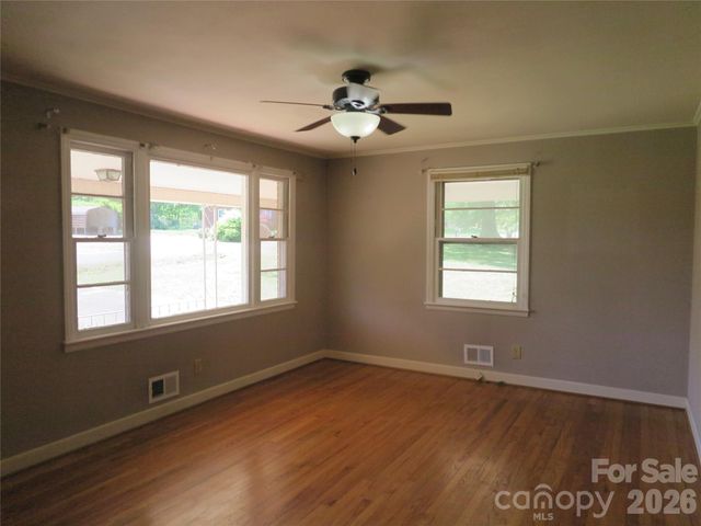 2406 Easton Drive, Shelby, NC 28152