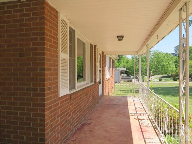 2406 Easton Drive, Shelby, NC 28152