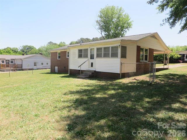 2406 Easton Drive, Shelby, NC 28152